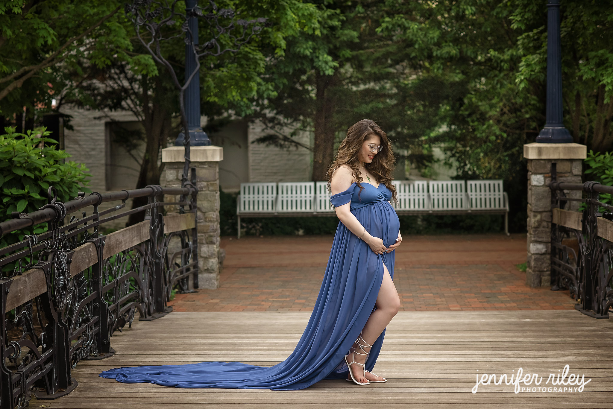 Downtown Frederick Maternity Photography Session